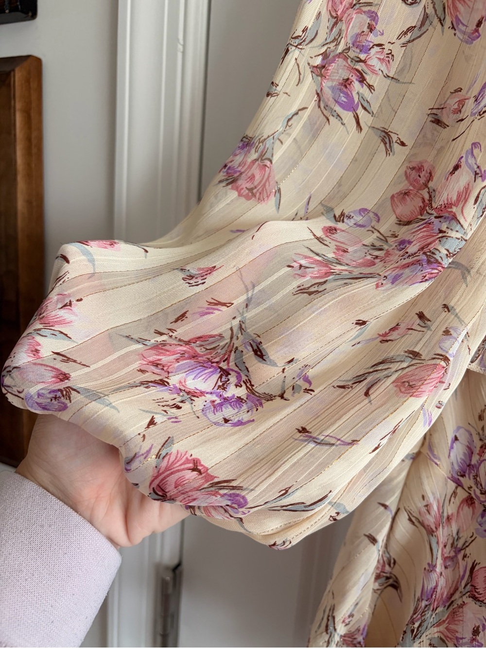 Floral Ruffle Long-Sleeve Romper - Picture 6 of 10